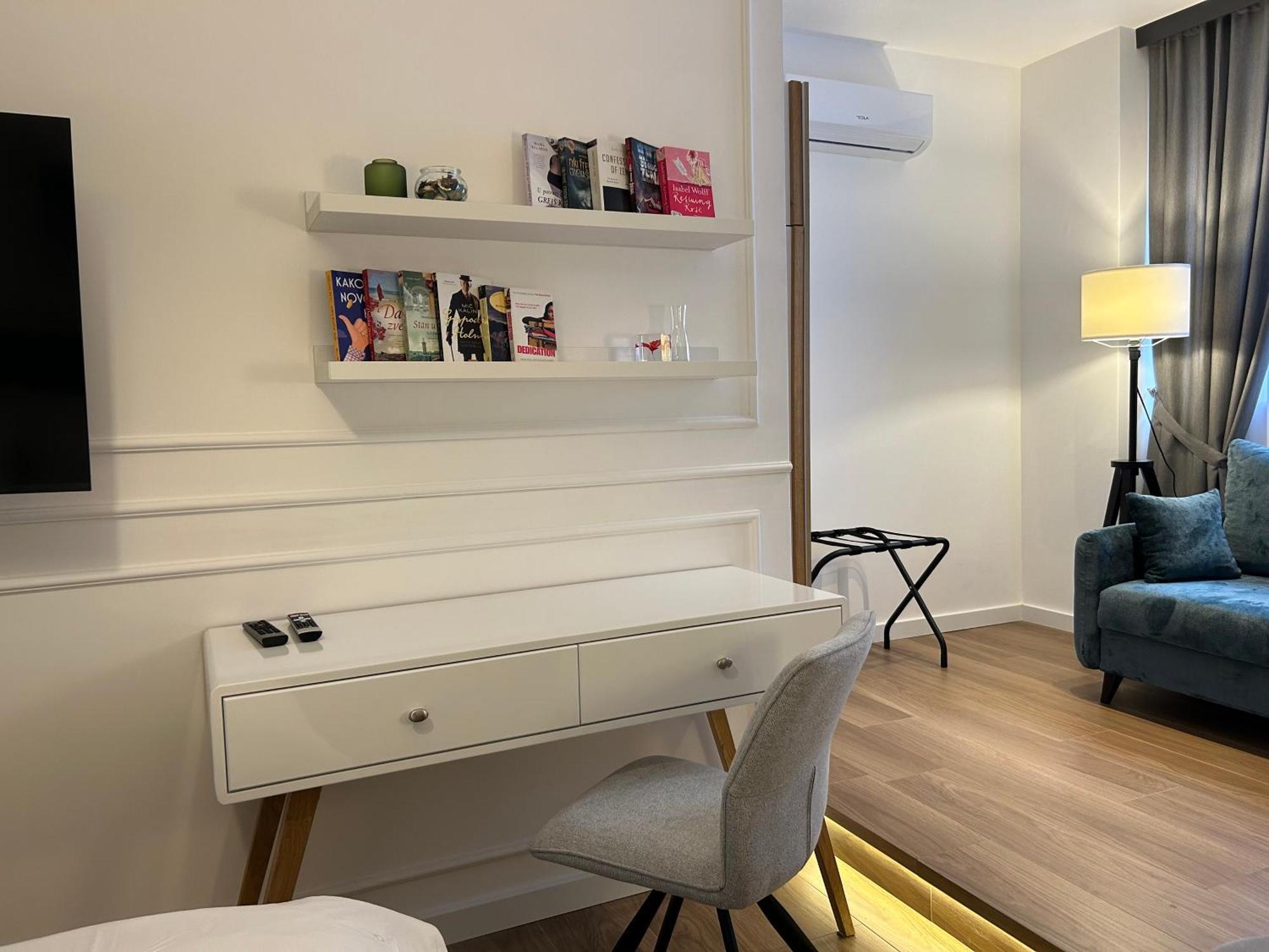 Red Riding Hood Apartment Belgrad Exterior foto